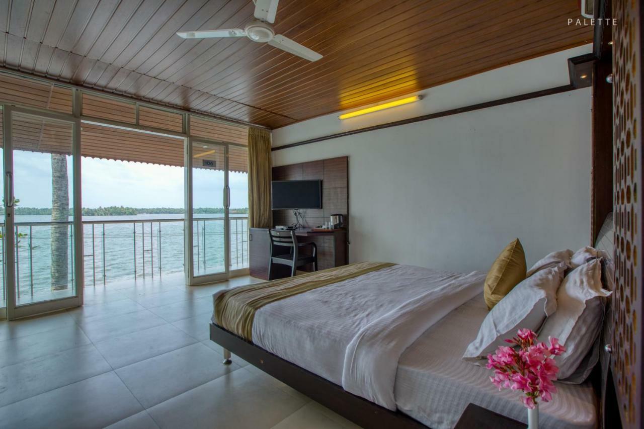 Grand Ayur Island Hotel Perumbalam Ngoại thất bức ảnh