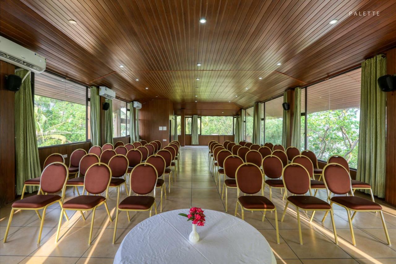 Grand Ayur Island Hotel Perumbalam Ngoại thất bức ảnh